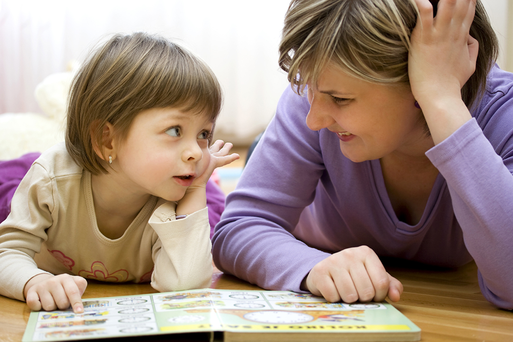 Como estimular a fala da criança até os 6 anos