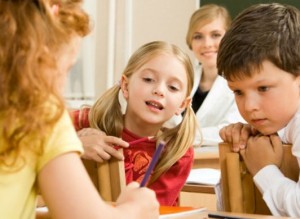 Crianças Superdotadas: será que seu filho (a) é? Crianças Superdotadas: será que seu filho (a) é?