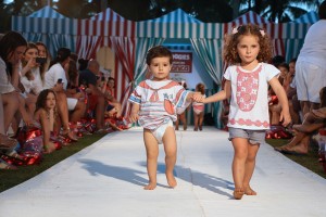 17º Fashion Weekend Kids!! Ronaldo Fraga cria camisetas para desfile das fraldas Huggies