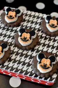 Festa Mickey Mouse - Mães Brasileiras