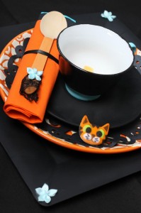 Vintage Halloween Party with Lots of REALLY CUTE IDEAS via Kara's Party Ideas | KarasPartyIdeas.com #HallowsEve #Party #Ideas #Supplies (12)