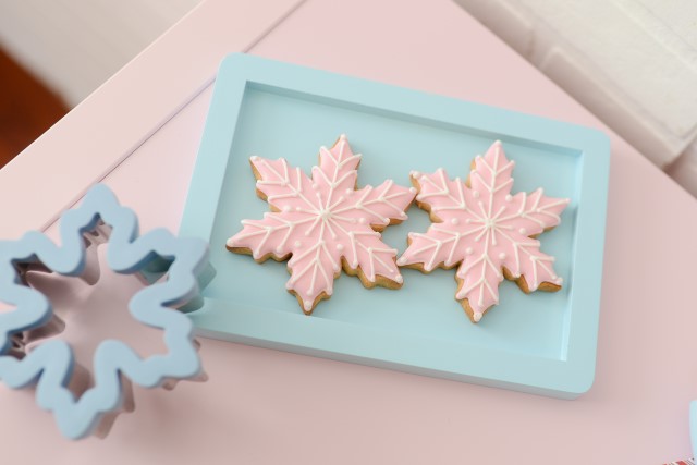 snowflake-cookies