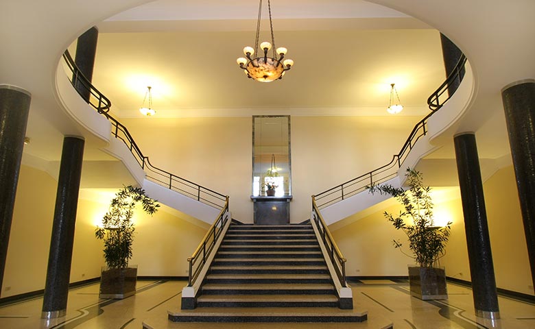 Grande Hotel sao pedro escadaria
